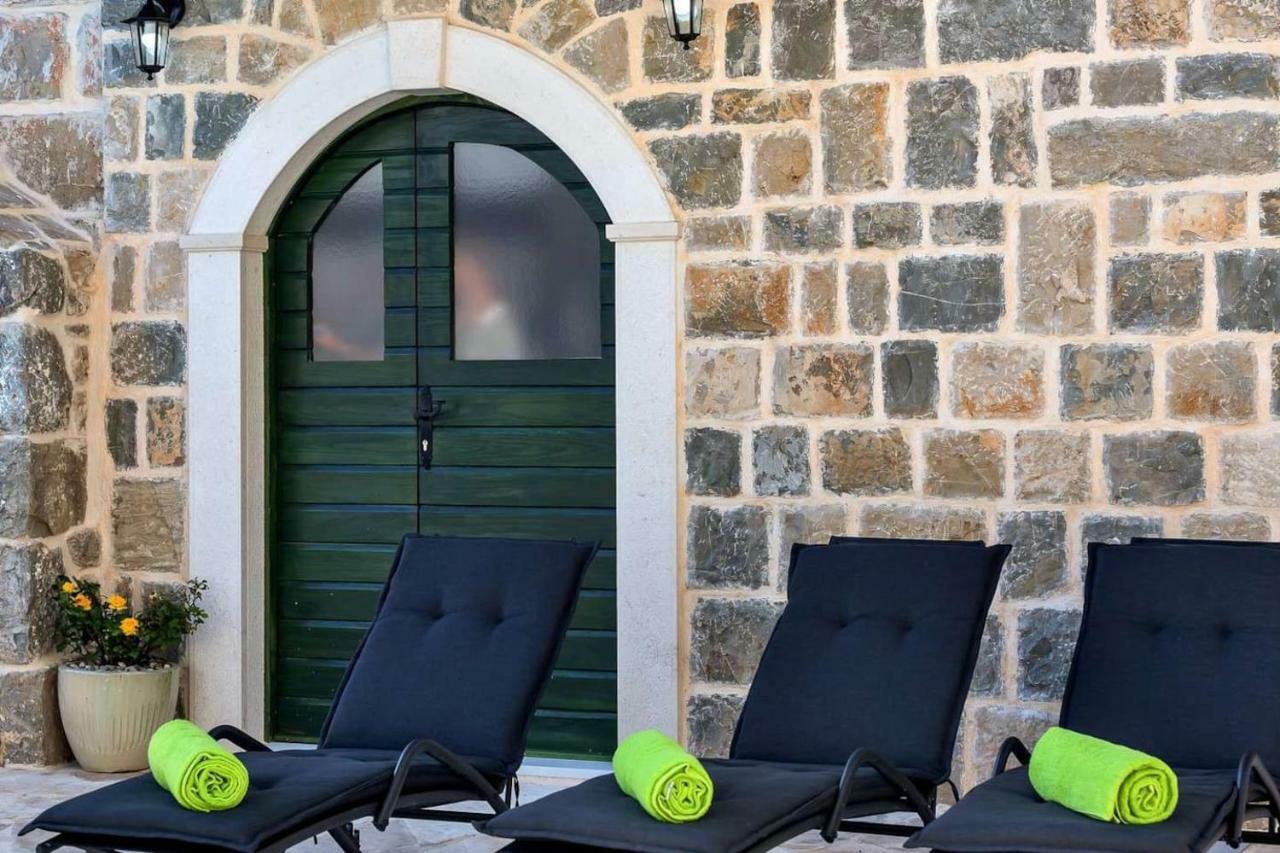 Luxury Villa Topolina Baška Voda Екстериор снимка