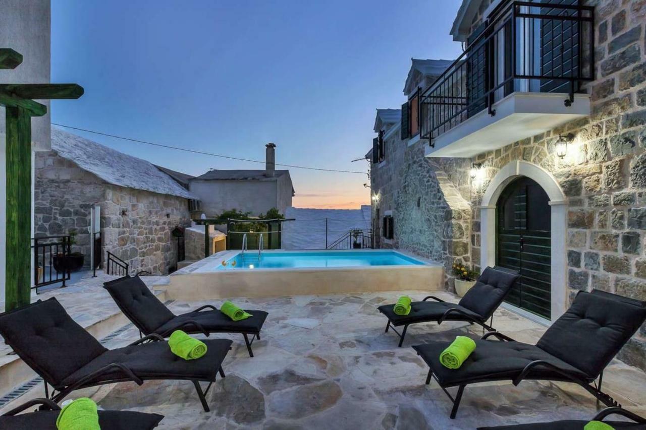 Luxury Villa Topolina Baška Voda Екстериор снимка